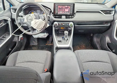 2021 Toyota Rav4 Xle z USA, uszkodzony, nr VIN 2T3P1RFV5MW214454